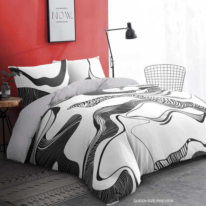 Modern Black and White Bedding Set – Abstract Monochrome Duvet Cover and Minimalist Comforter – Artistic Bedroom Decor –by ShopyLand, B194