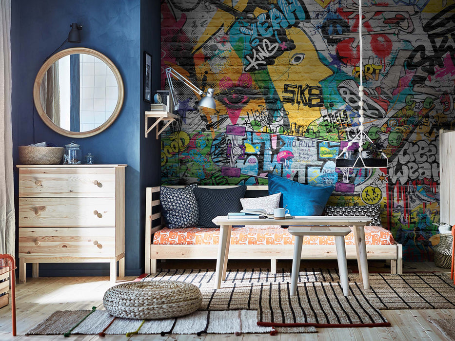 Градски Графити Тапет – Урбан Стрийт Арт на Тухлена Стена – Скейтборд Култура & Поп Арт, Самозалепващ или Традиционен от ShopyLand, W235